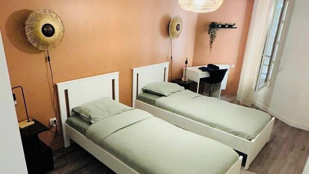 Photo of Bedroom in Le Bourget