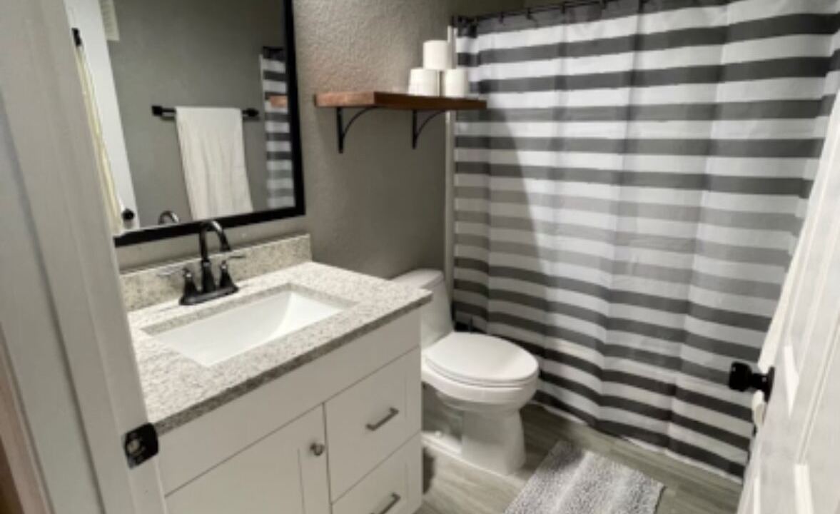 Photo of Bathroom in Lindfields