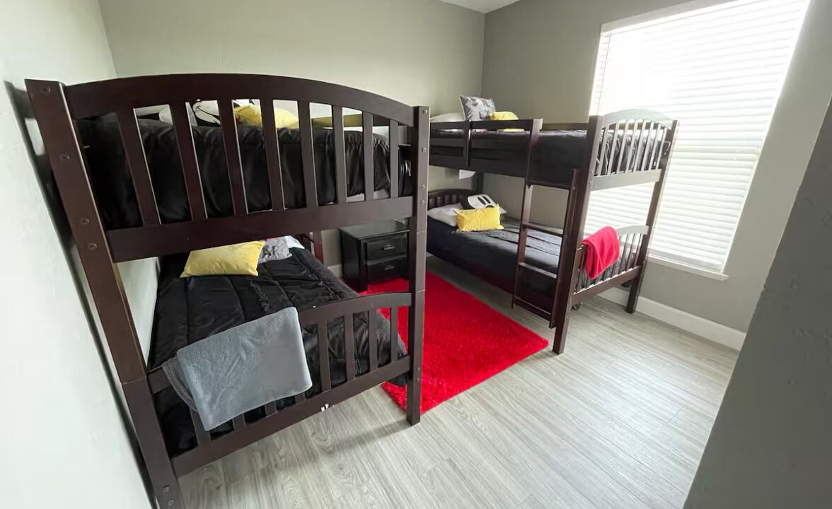 Photo of Bedroom in Lindfields