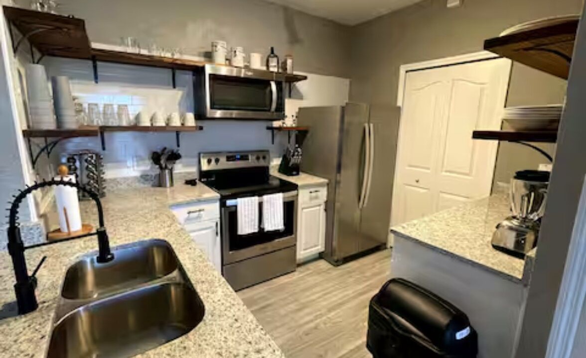 Photo of Kitchen in Lindfields