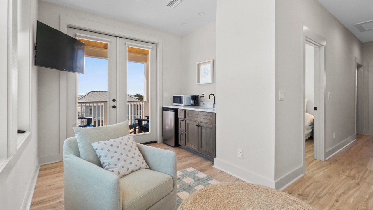 Photo of Livingroom in Indian Pass