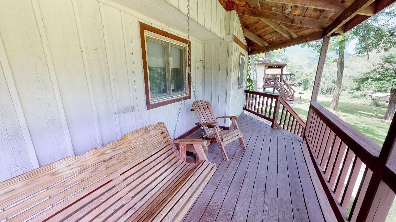 Photo of Patio Balcony in Gaines