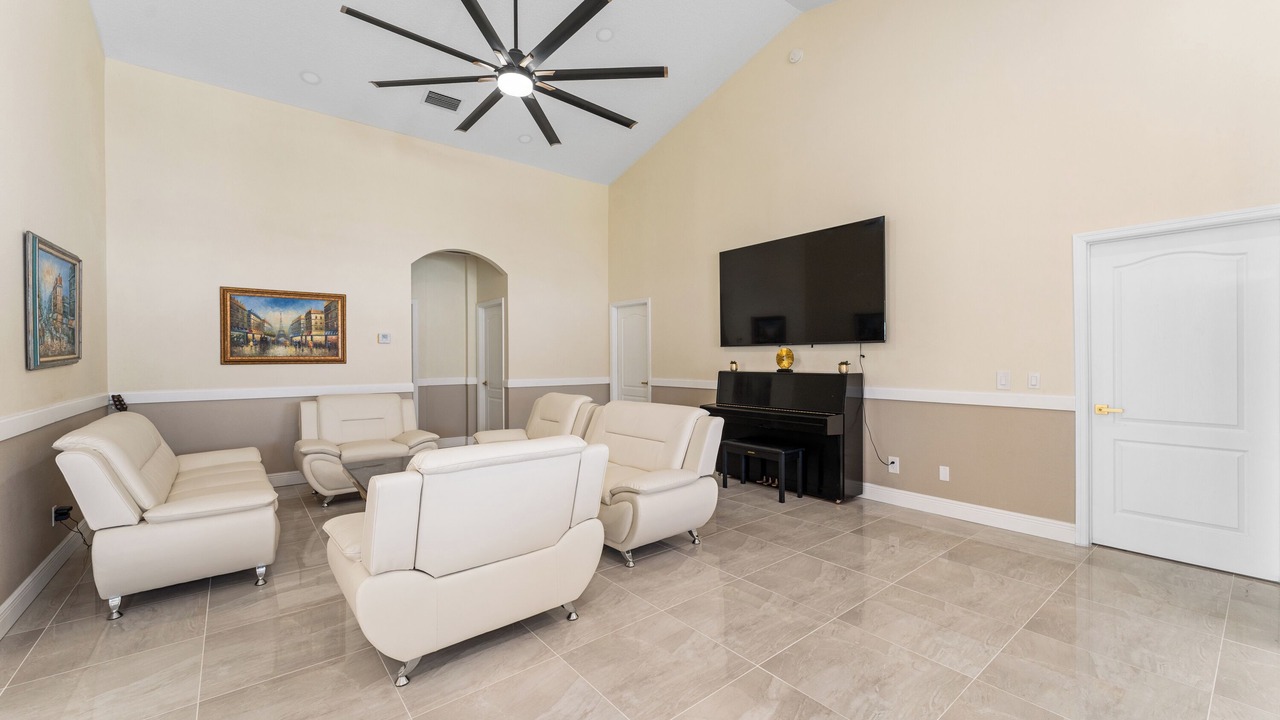 Photo of Livingroom in Kissimmee