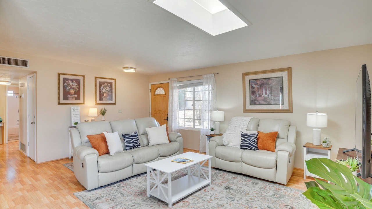 Photo of Livingroom in Hearthstone Hills