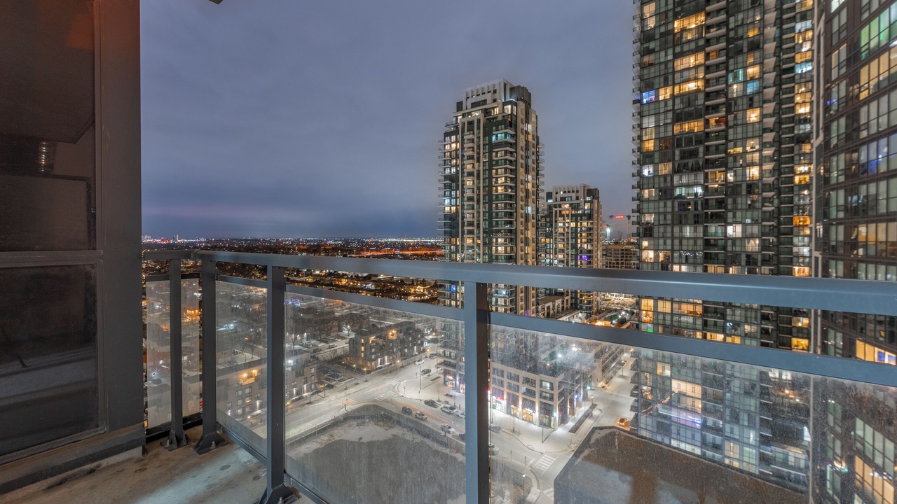 Photo of Outdoor in Downtown Mississauga