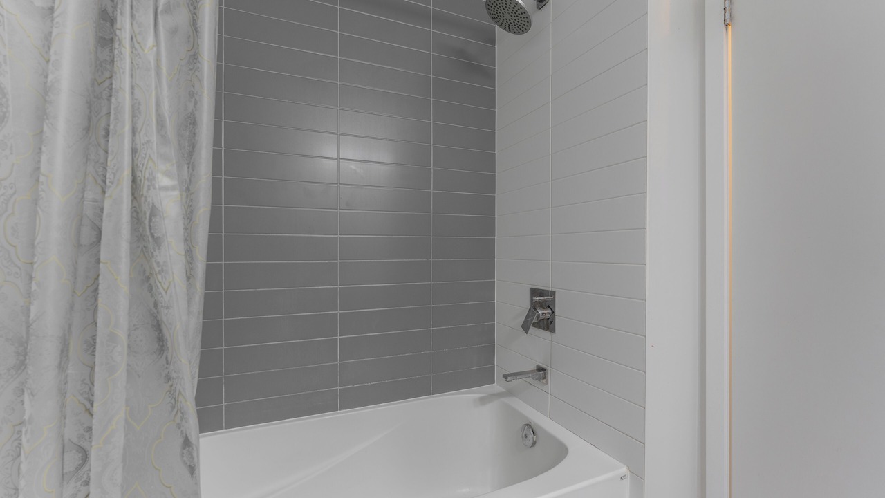 Photo of Bathroom in Downtown Mississauga