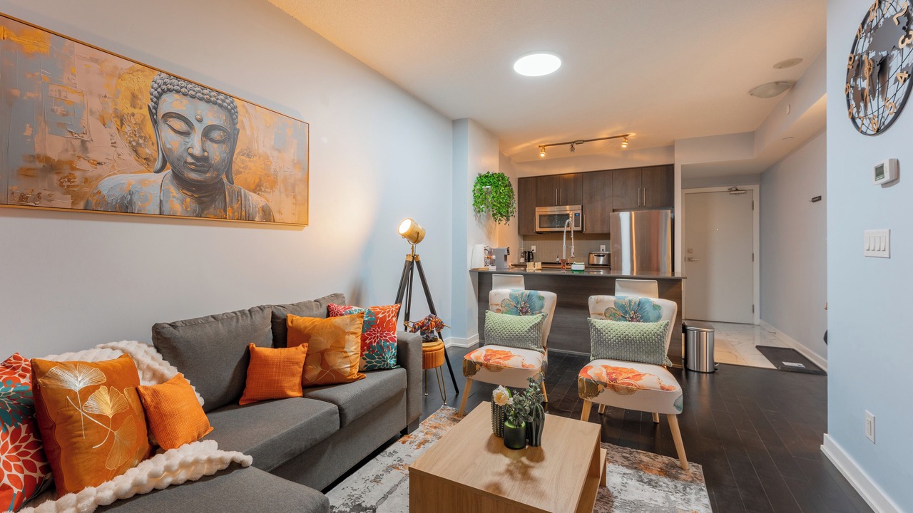 Photo of Livingroom in Downtown Mississauga