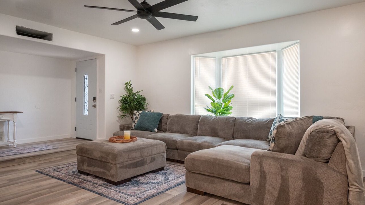 Photo of Livingroom in Tucson