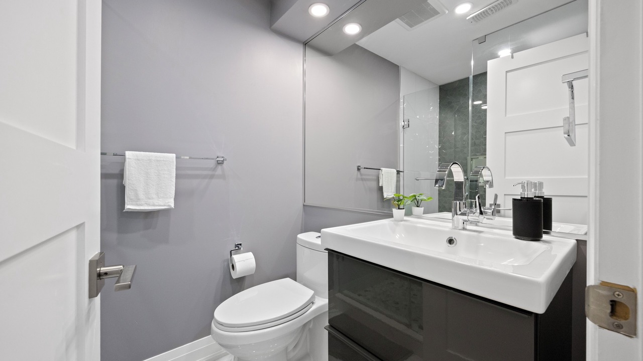 Photo of Bathroom in Meadowvale Village