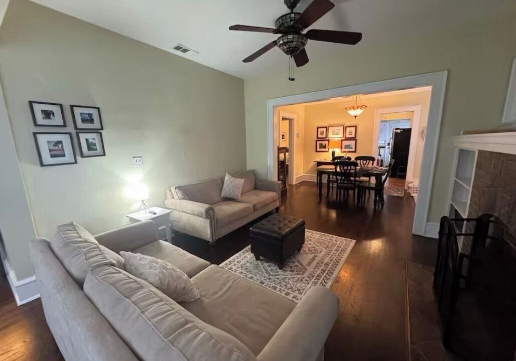 Photo of Livingroom in College Park