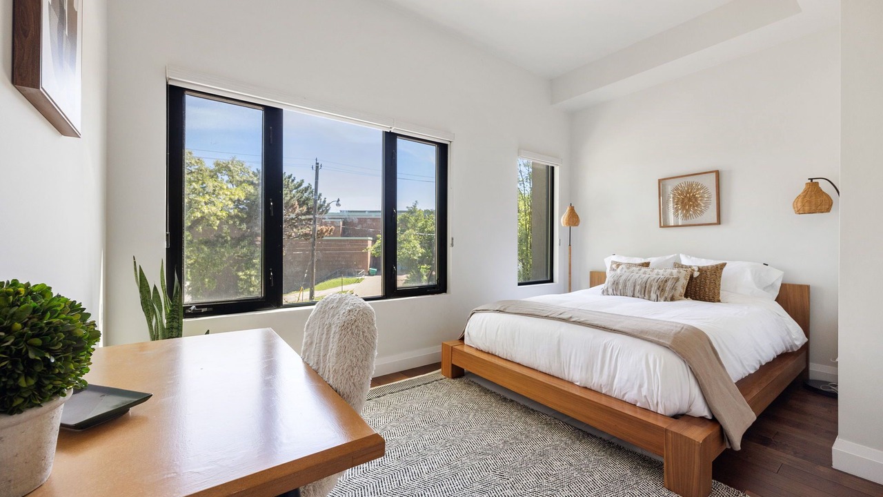 Photo of Bedroom in Lytton Park