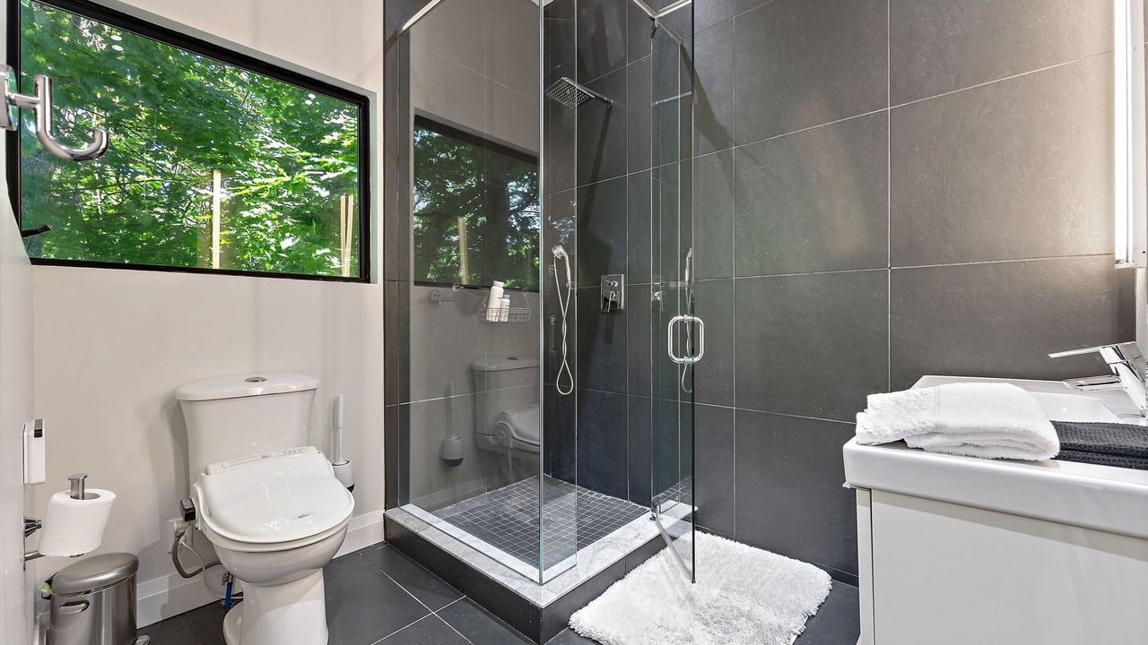 Photo of Bathroom in Lytton Park