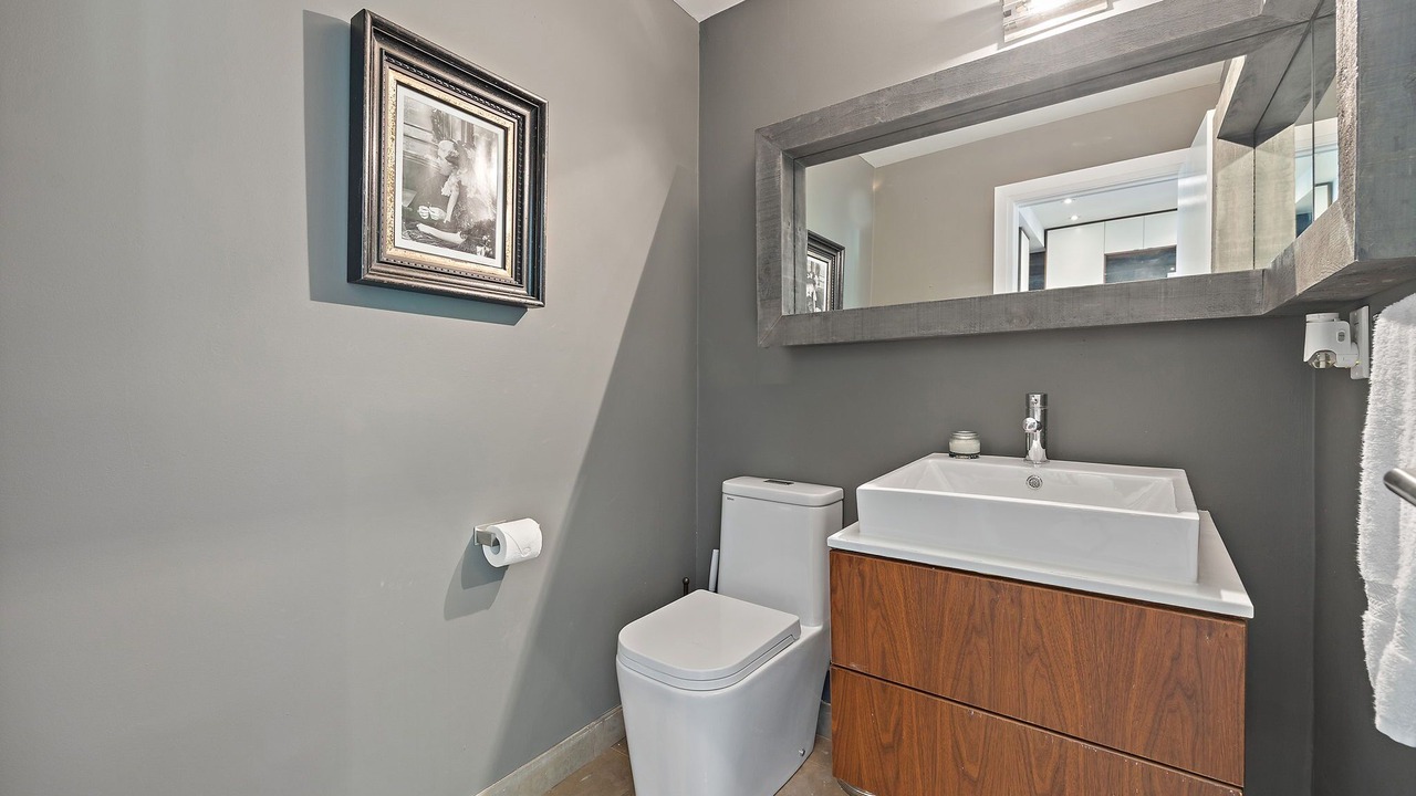 Photo of Bathroom in Lytton Park