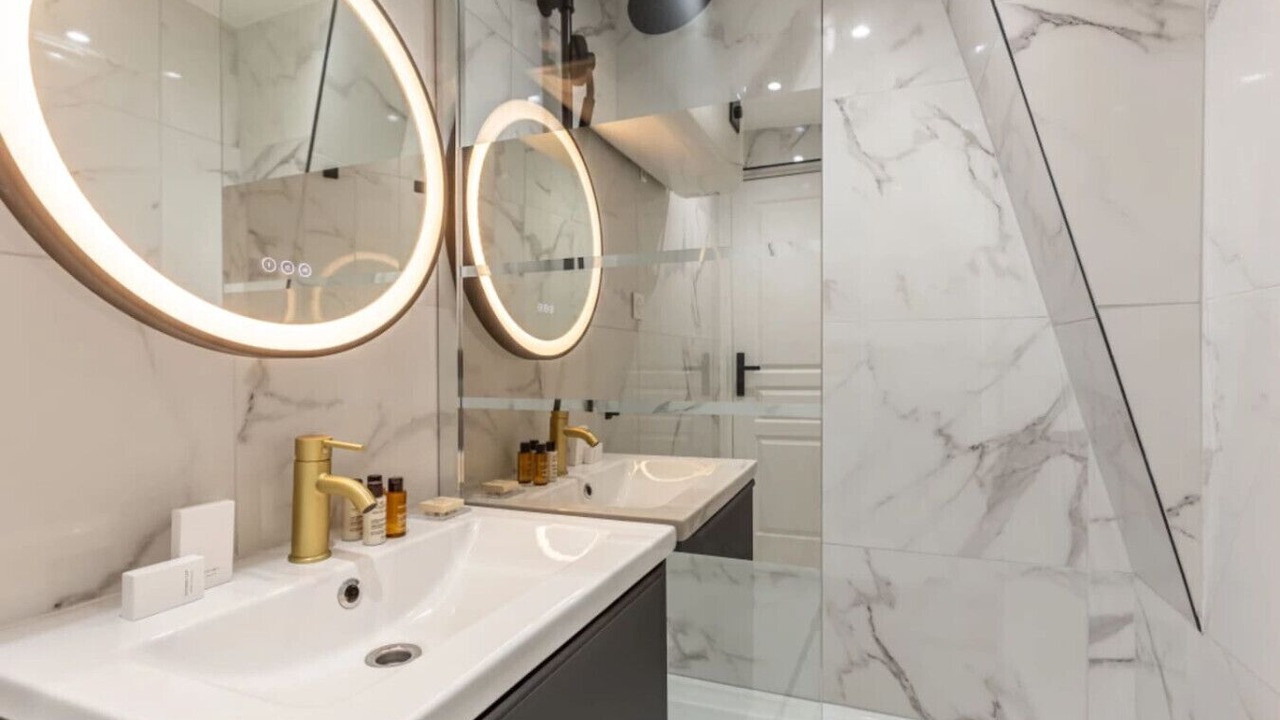 Photo of Bathroom in Vivienne