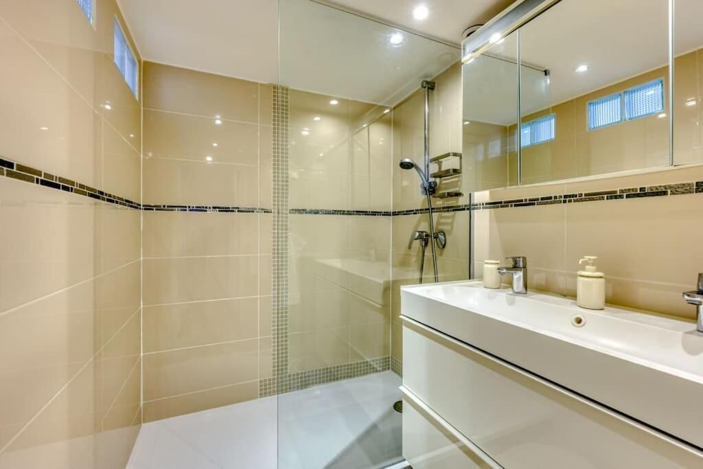 Photo of Bathroom in Archives