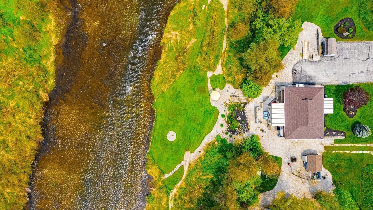 Photo of Outdoor in Fergus