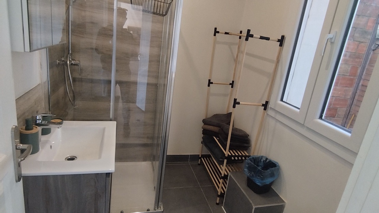 Photo of Bathroom in Villemomble