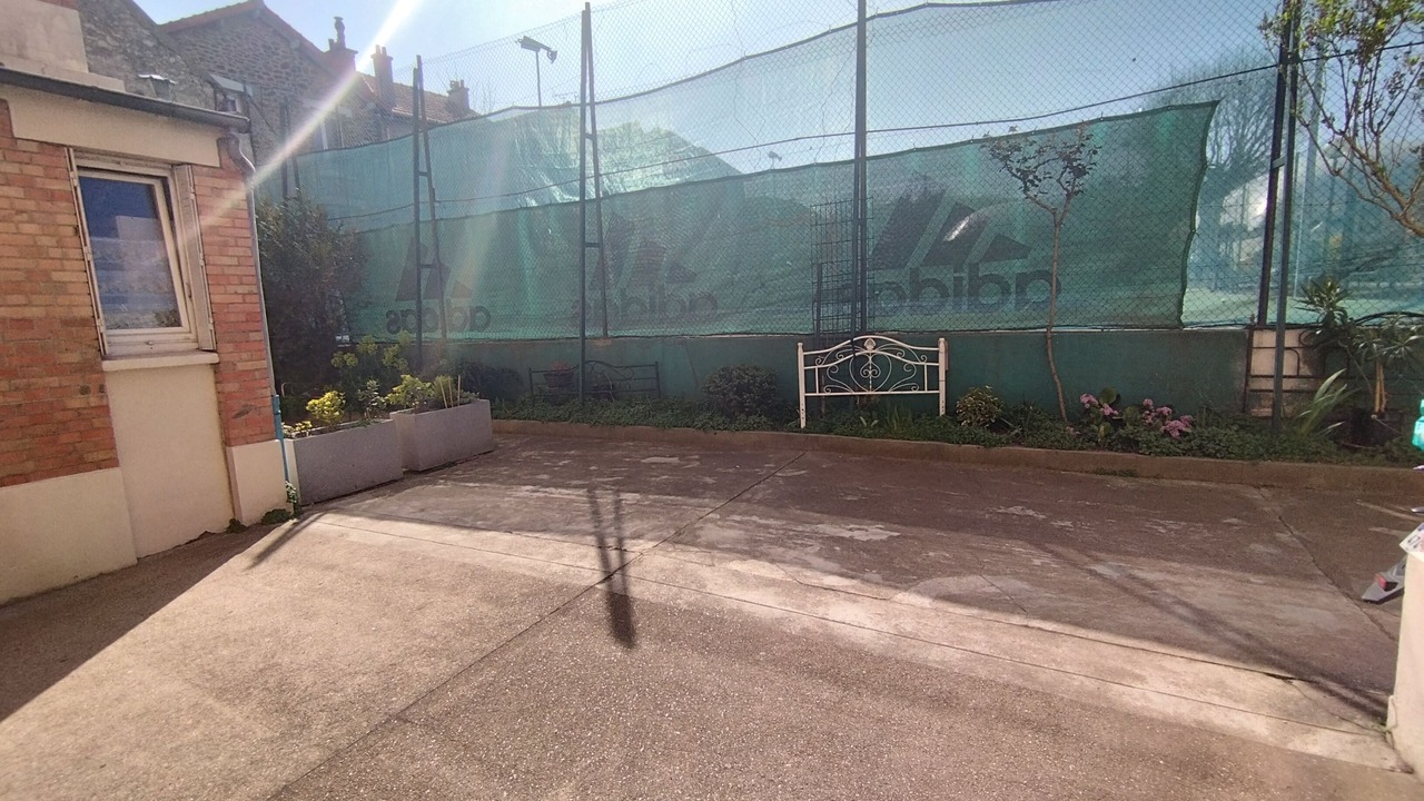 Photo of Outdoor in Villemomble