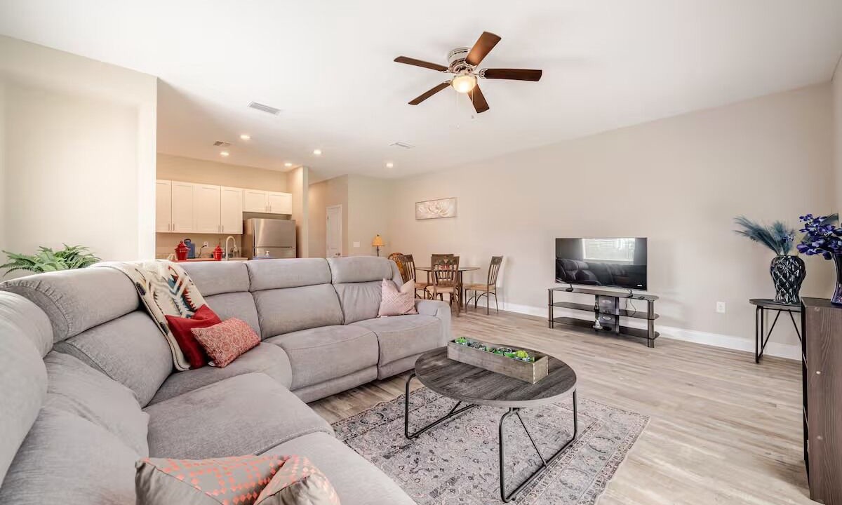 Photo of Livingroom in Lakeland
