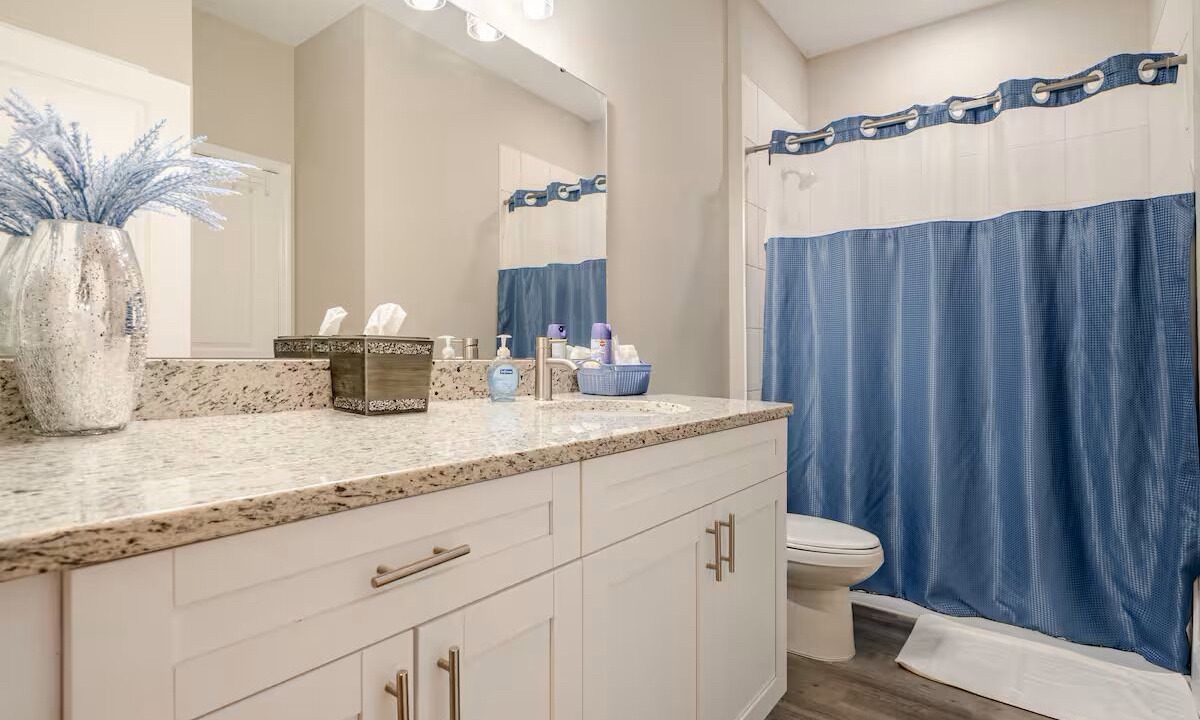 Photo of Bathroom in Lakeland