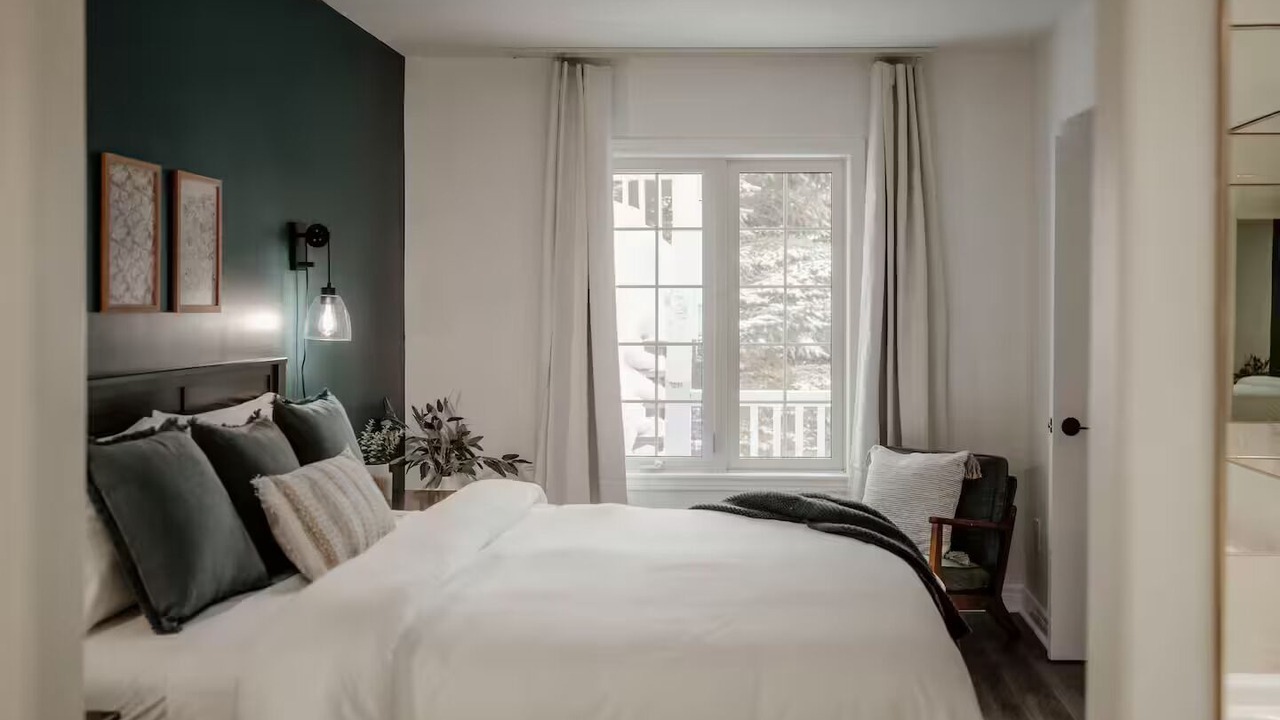 Photo of Bedroom in Oro-Medonte