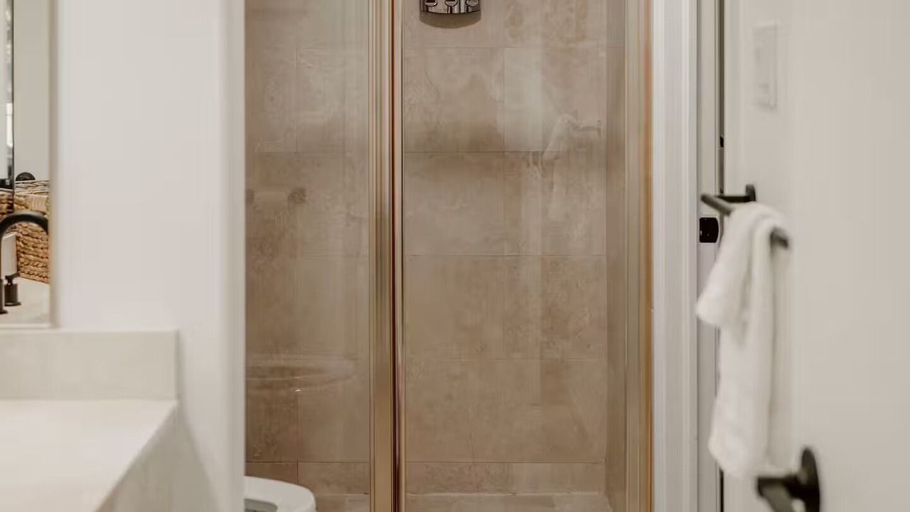 Photo of Bathroom in Oro-Medonte