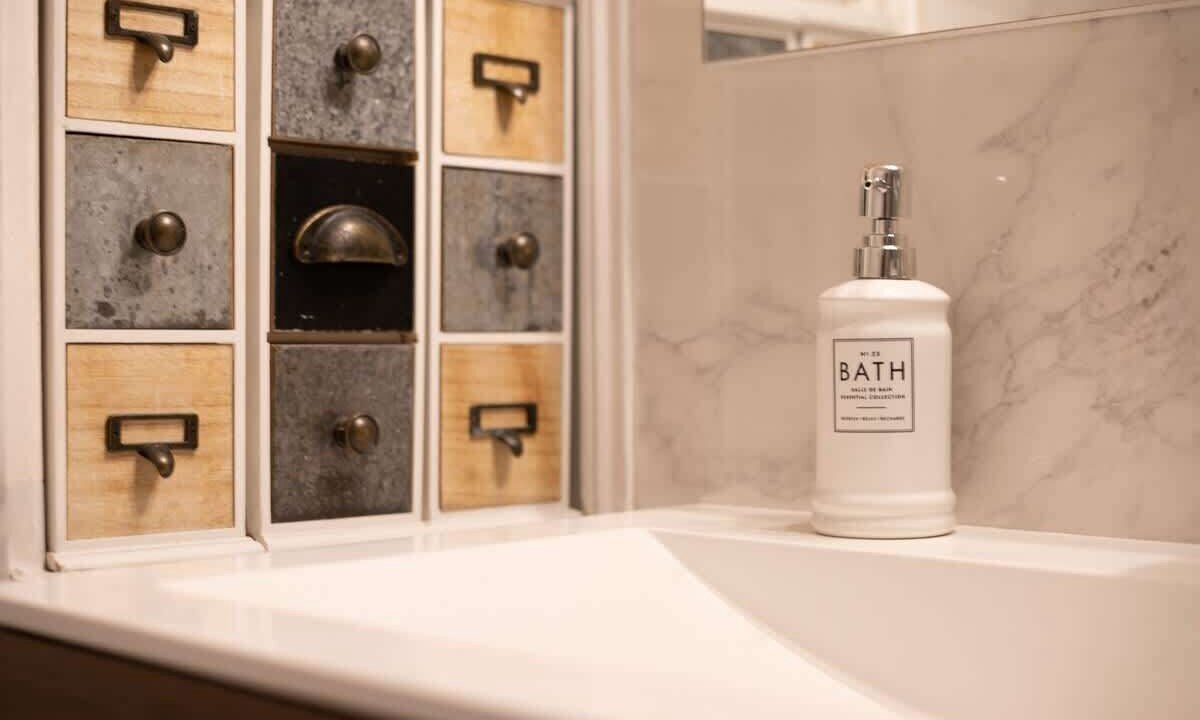 Photo of Bathroom in Sevres