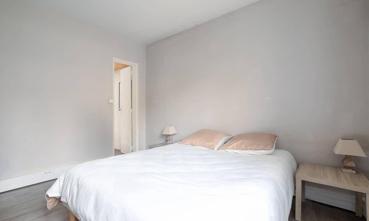 Photo of Bedroom in Sevres