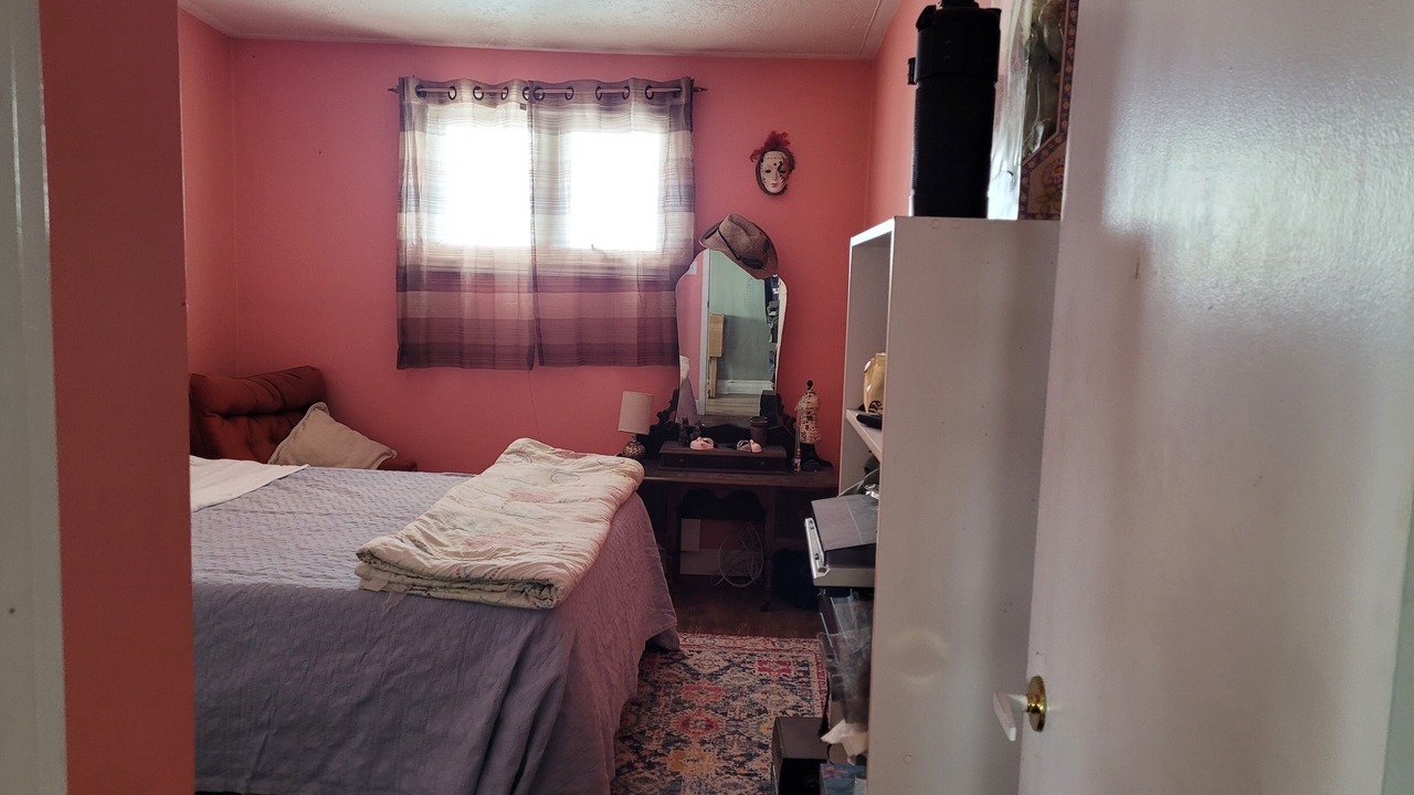 Photo of Bedroom in Lavigne