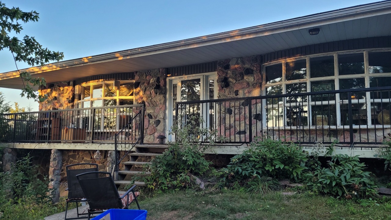 Photo of Outdoor in Lavigne