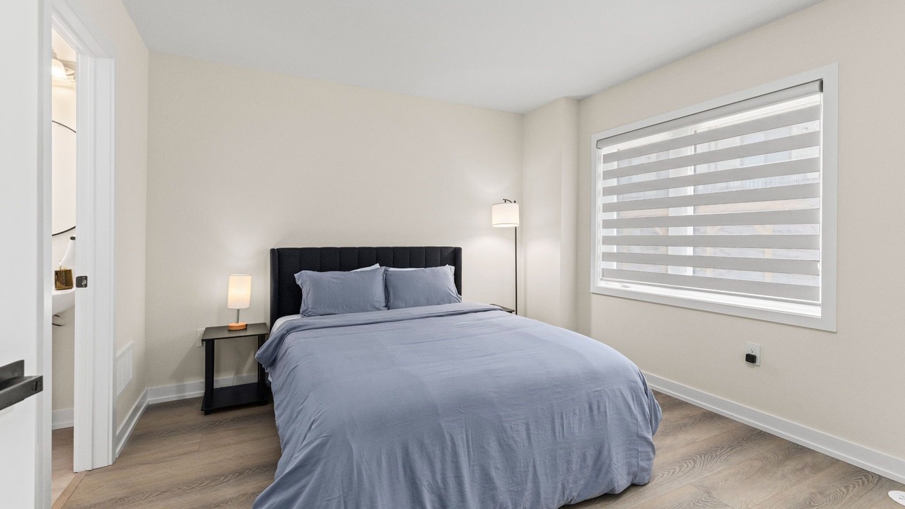 Photo of Bedroom in Oakville