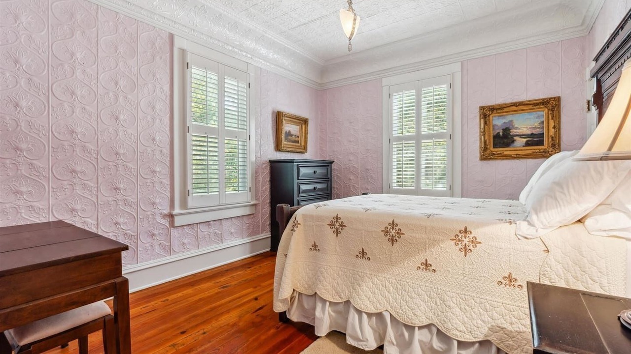 Photo of Bedroom in Montrose
