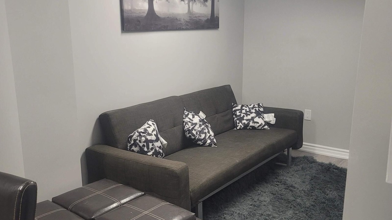 Photo of Livingroom in Lisgar