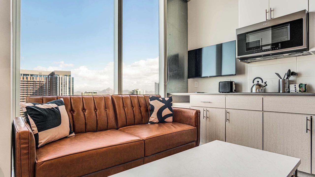 Photo of Livingroom in Downtown Phoenix