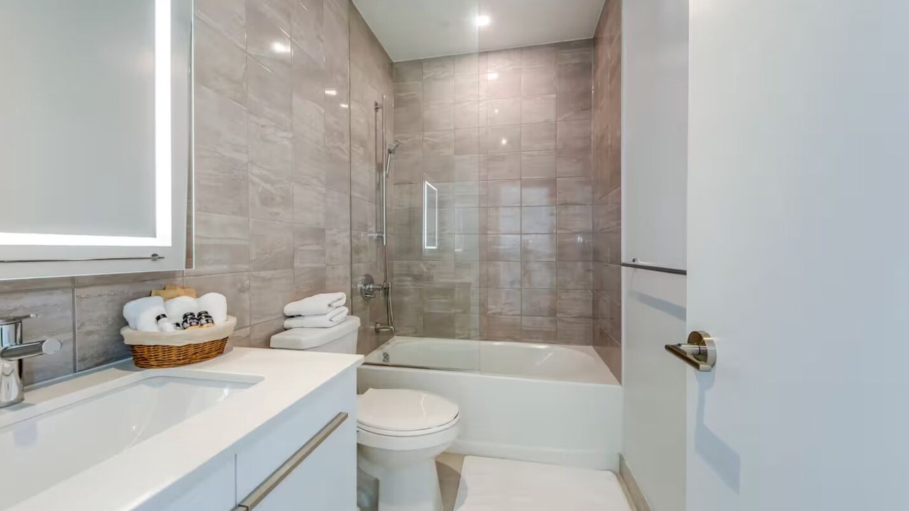 Photo of Bathroom in Bloor-Yorkville