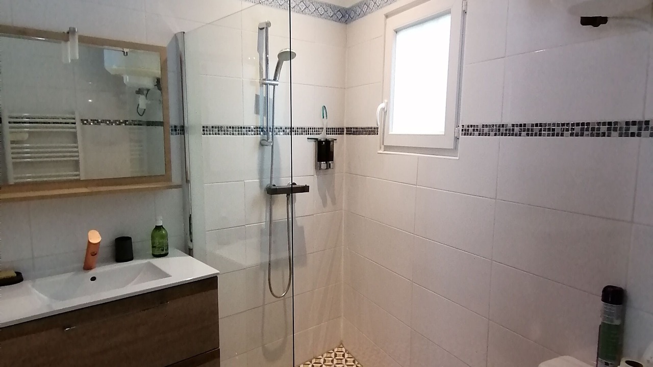 Photo of Bathroom in Antony