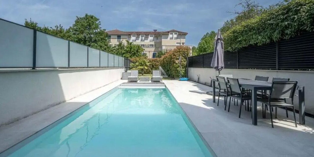 Photo of Outdoor in Thiais