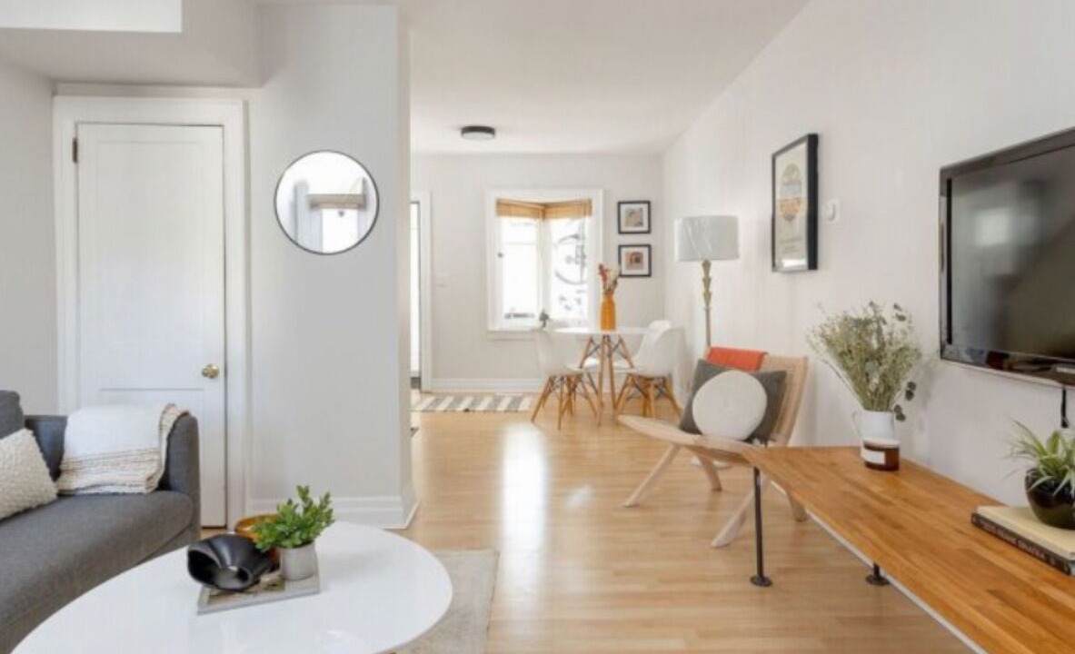 Photo of Livingroom in Beach Hill