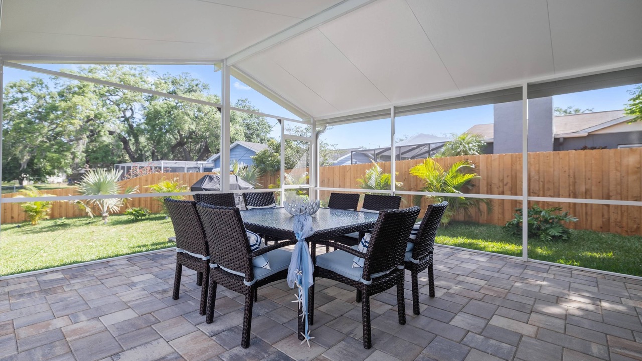 Photo of Outdoor in Embassy Hills