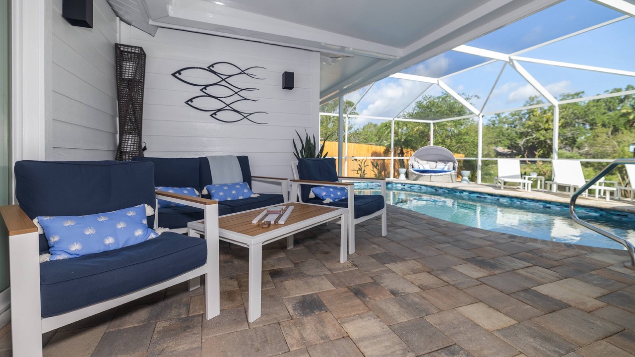 Photo of Outdoor in Embassy Hills