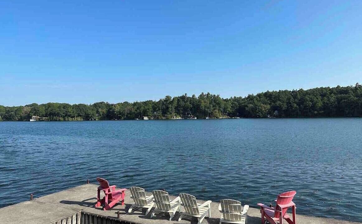 Photo of Others in Howe Island