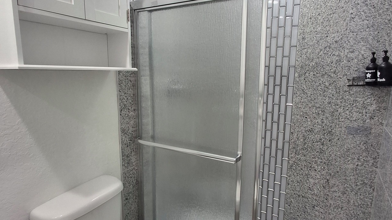Photo of Bathroom in LaBelle