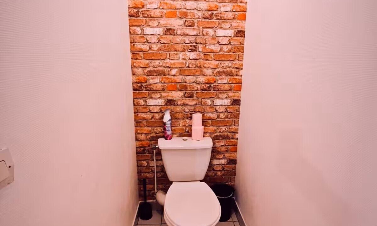 Photo of Bathroom in Chaville