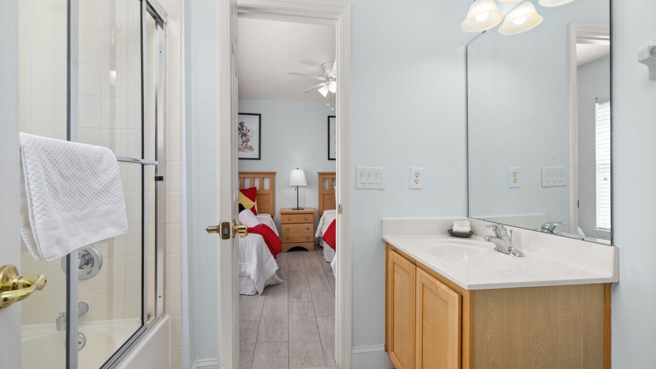 Photo of Bathroom in Watersong