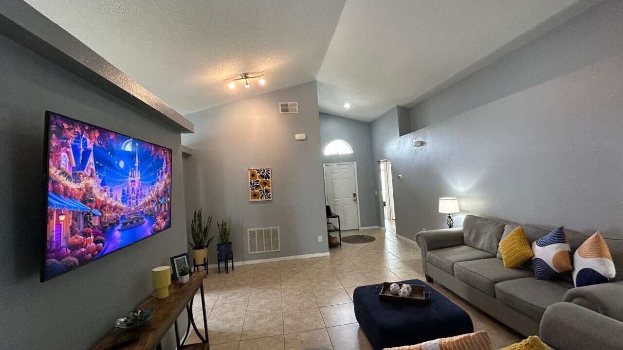 Photo of Livingroom in Florida Pines
