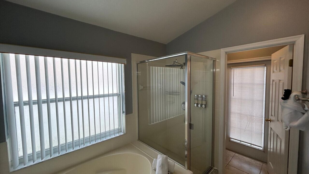 Photo of Bathroom in Florida Pines
