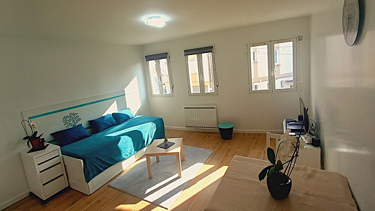 Photo of Bedroom in Tremblay-en-France