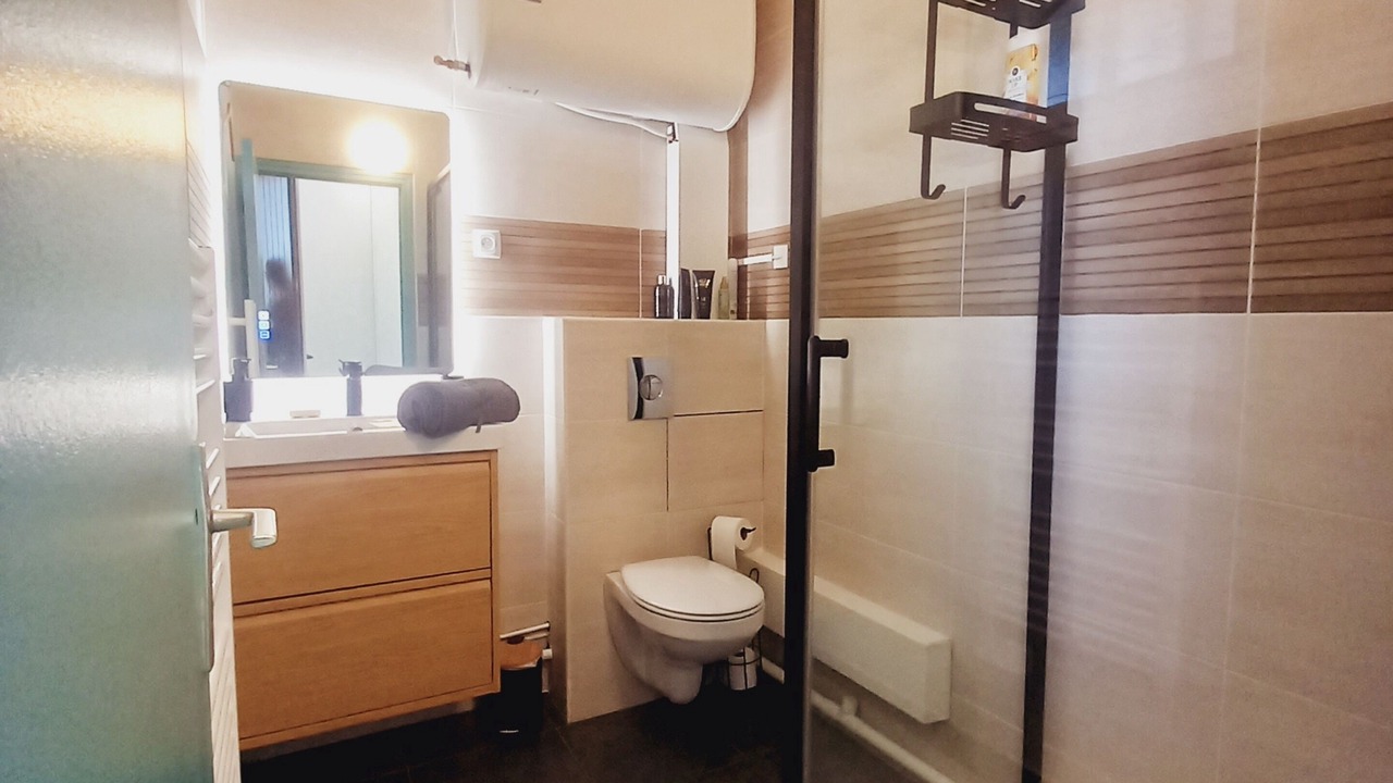 Photo of Bathroom in Tremblay-en-France