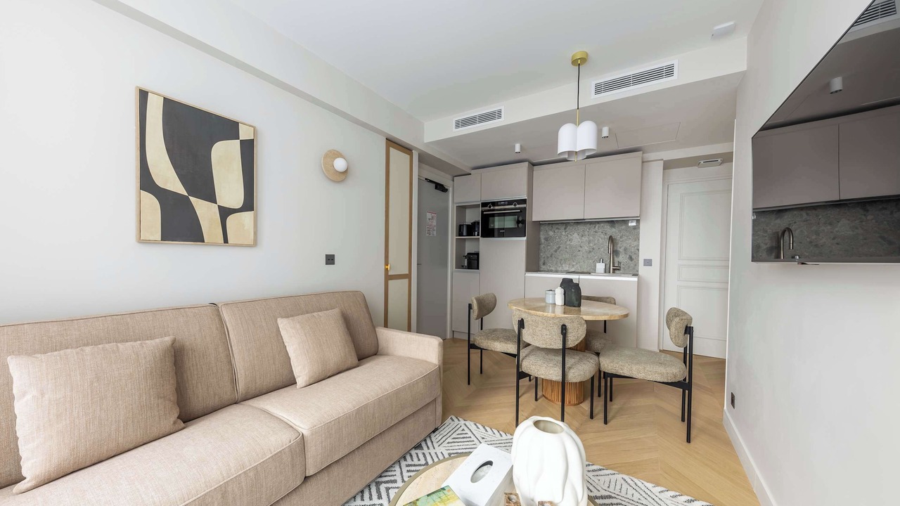 Photo of Livingroom in Chaussee-d'Antin