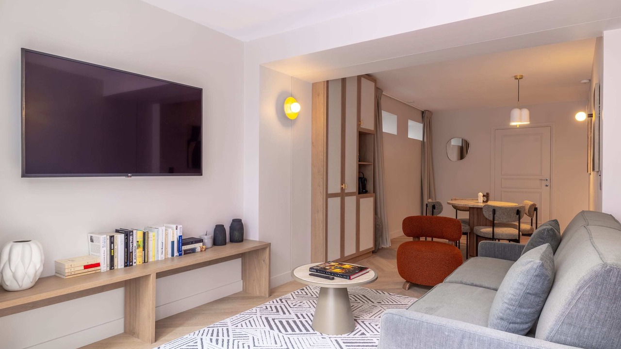 Photo of Livingroom in Chaussee-d'Antin